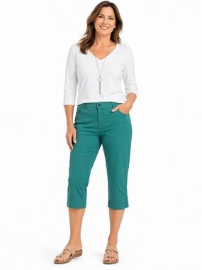 Chicos capri pants size 8 Chicos size 1